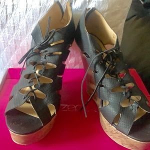 Black lace up high heel wedge size 10